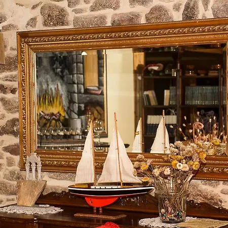 Hétvégi ház Casal De Cereixo *