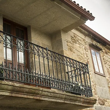 Casal De Cereixo Tufiones